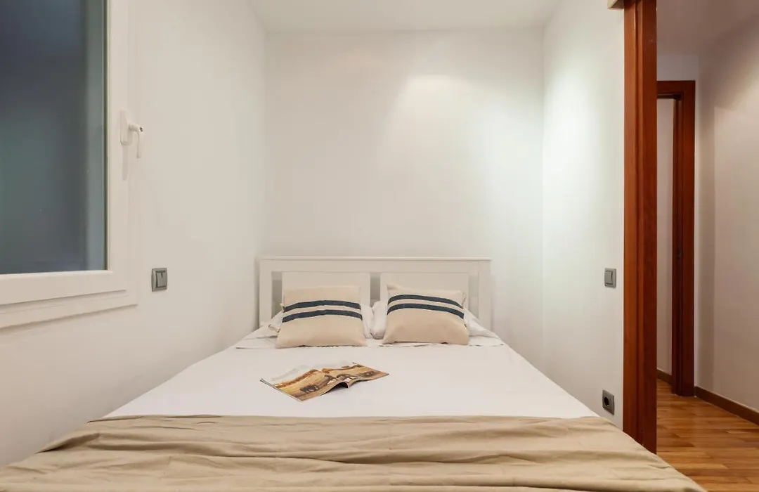 Flateli Paris-1